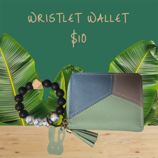 Wristlet