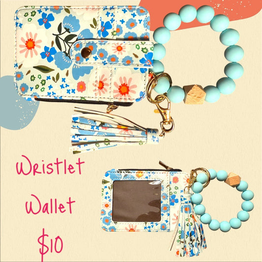 Wristlet