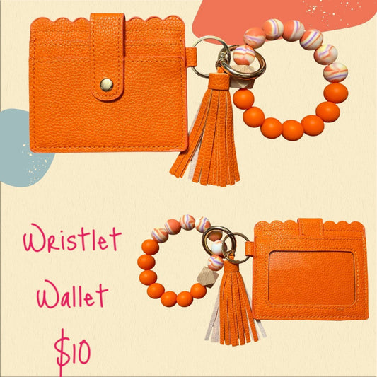 Wristlet