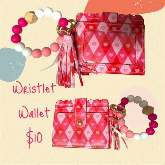 Wristlet